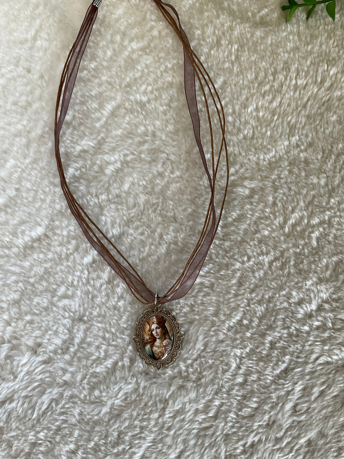 Collar imagen Religiosa