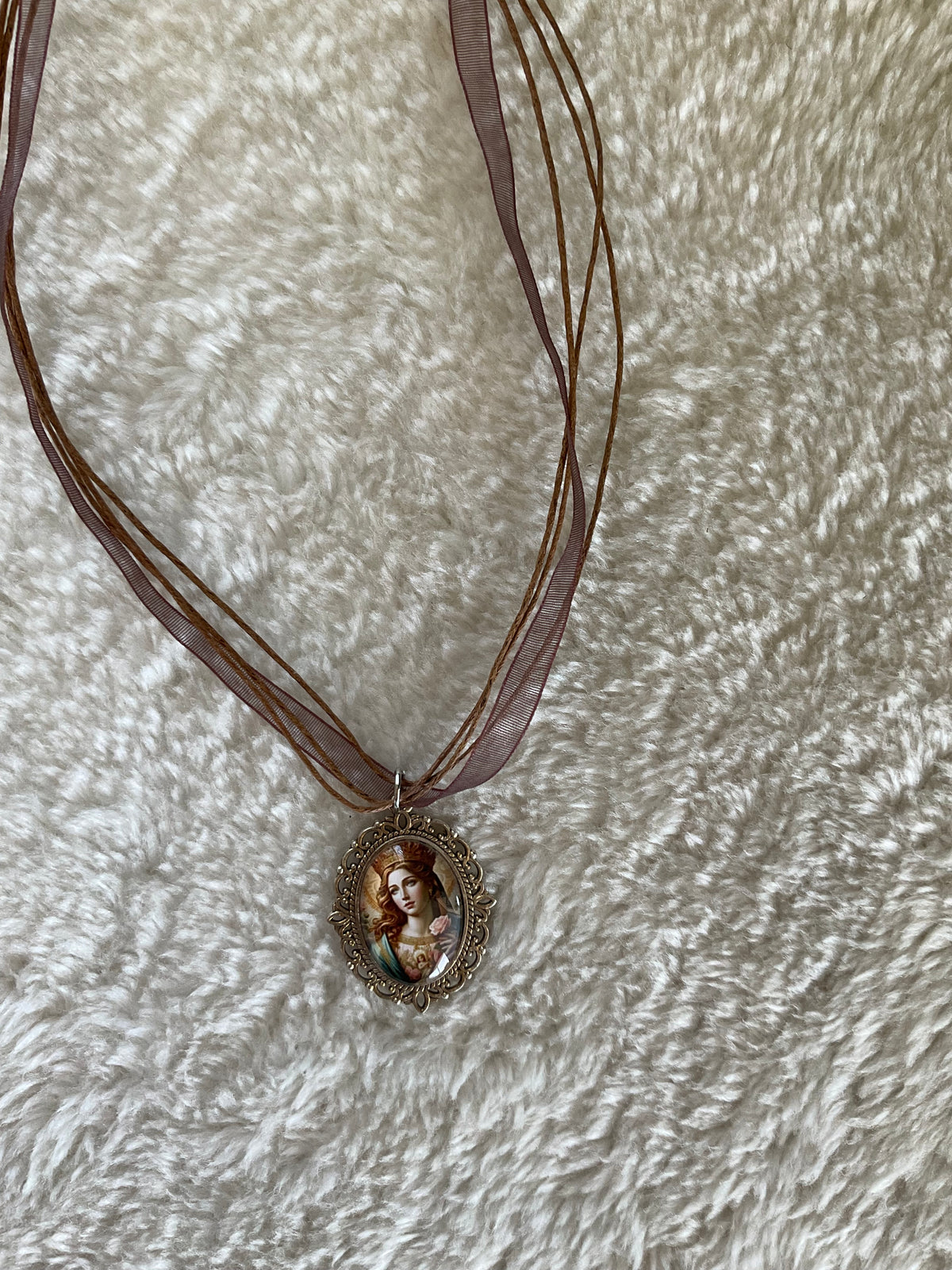 Collar imagen Religiosa