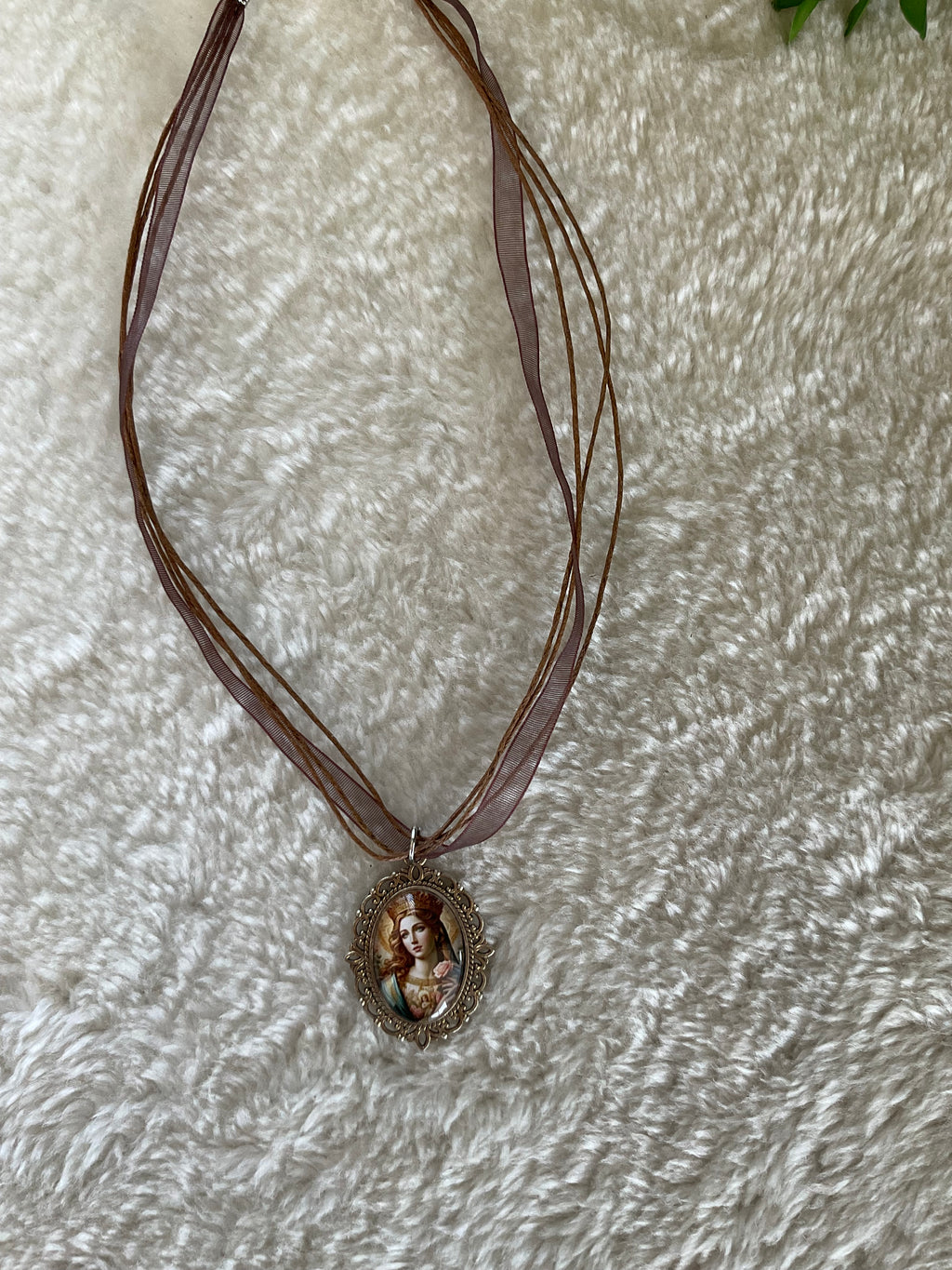 Collar imagen Religiosa