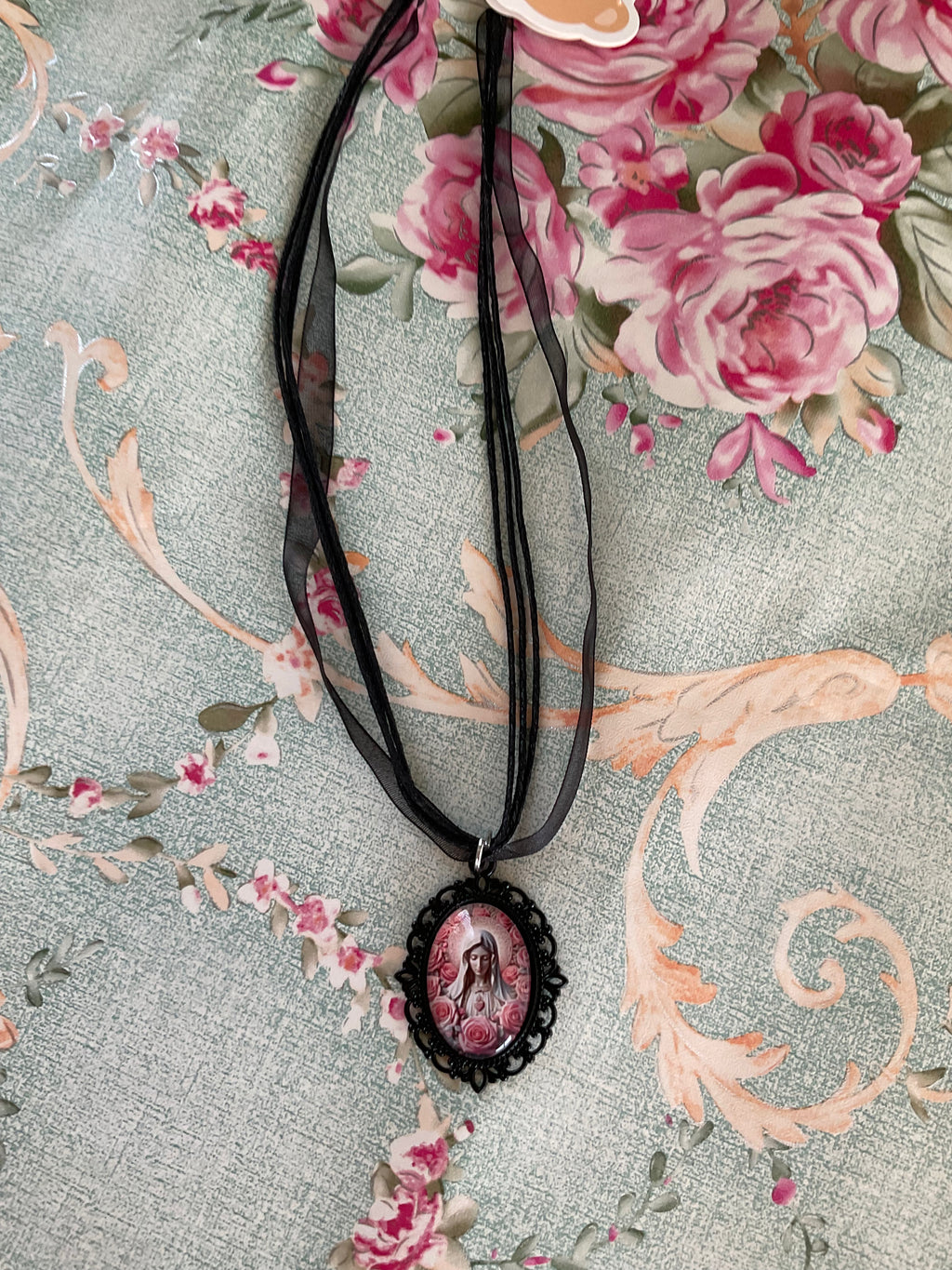 Collar Virgen María