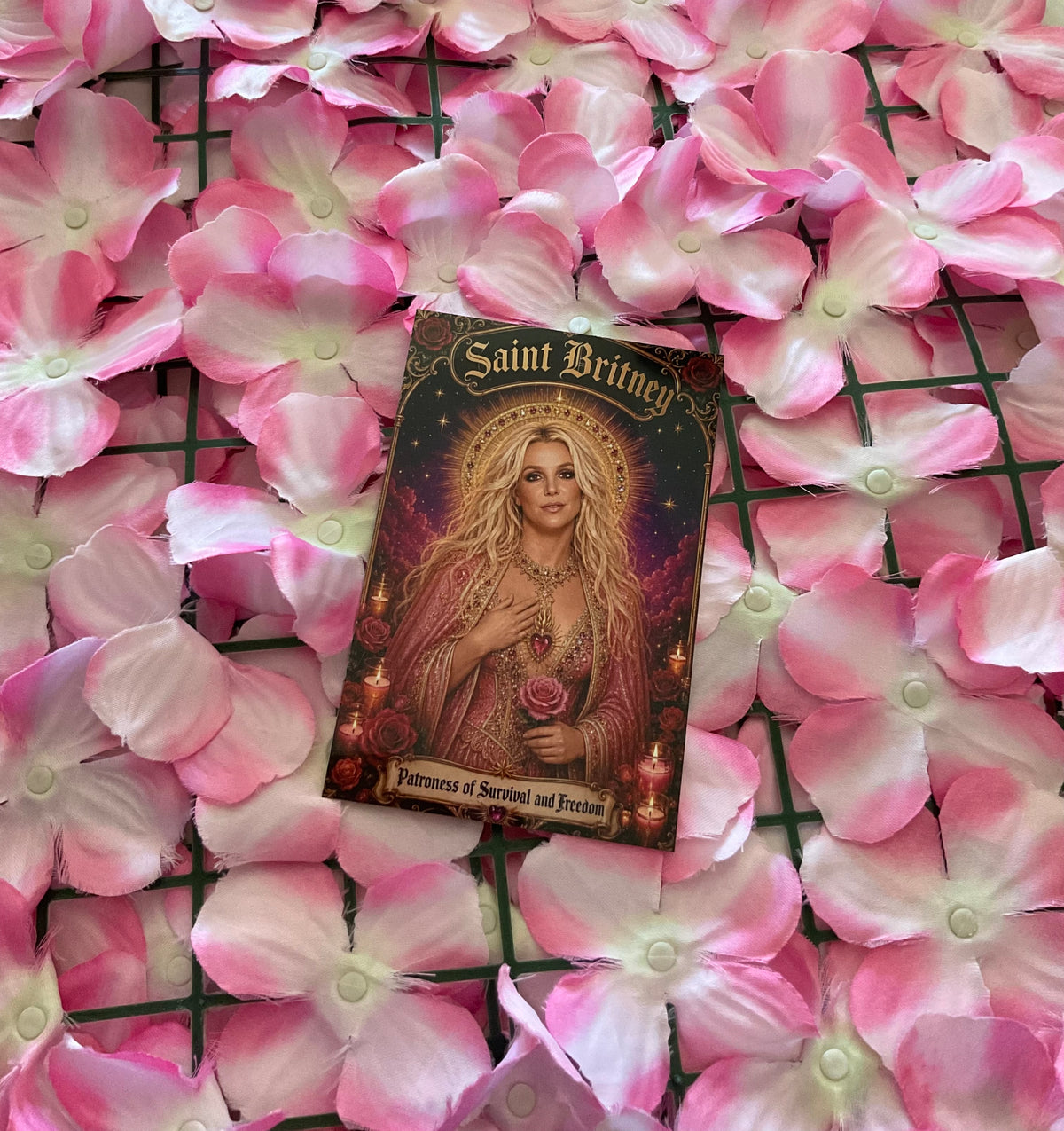Postal metálica Britney